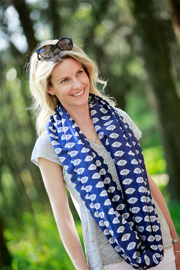 KissKiss HugHug Breast Feeding Scarf - Navy